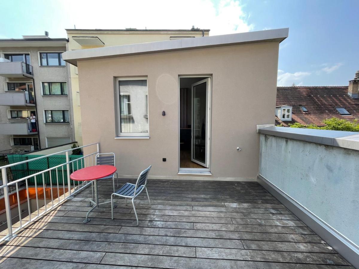 Feldberg Atelier - Courtyard Maisonette Basel Exteriör bild